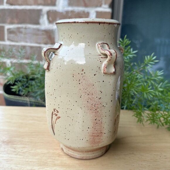 Mid Century Modern Stoneware Vase Handles Speckled Floral‎ Pattern Signed 7" H - Picture 3 of 11